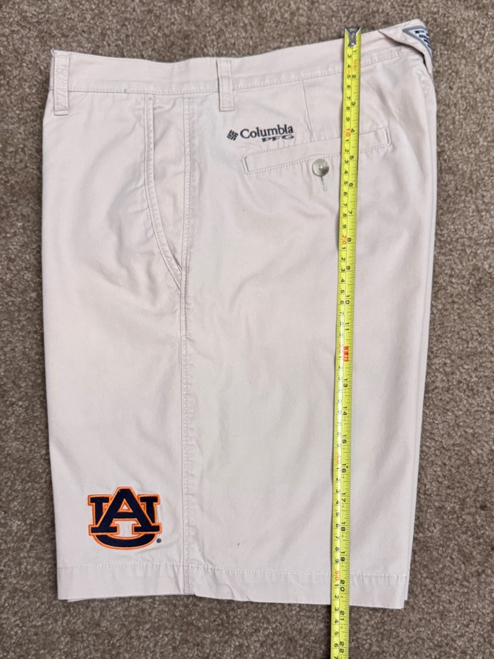 Columbia PFG Men's 34W Khaki Chino 10” Flat-Front Shorts with Auburn Logo - Picture 2 of 10